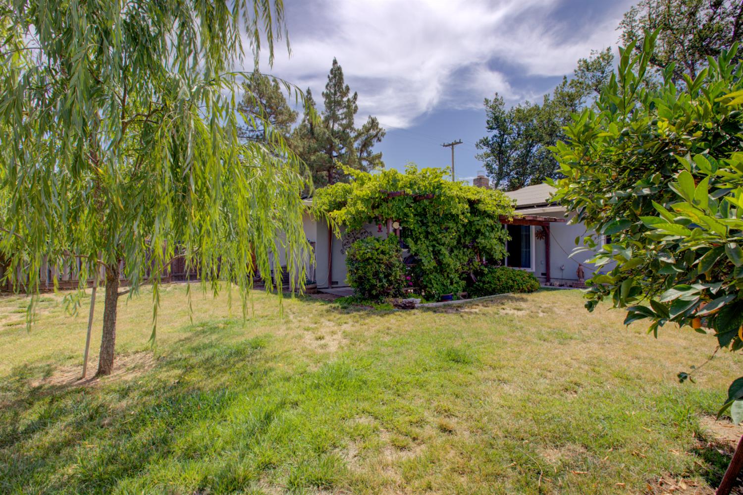 Detail Gallery Image 32 of 41 For 701 W 6th St, Gilroy,  CA 95020 - 3 Beds | 2 Baths
