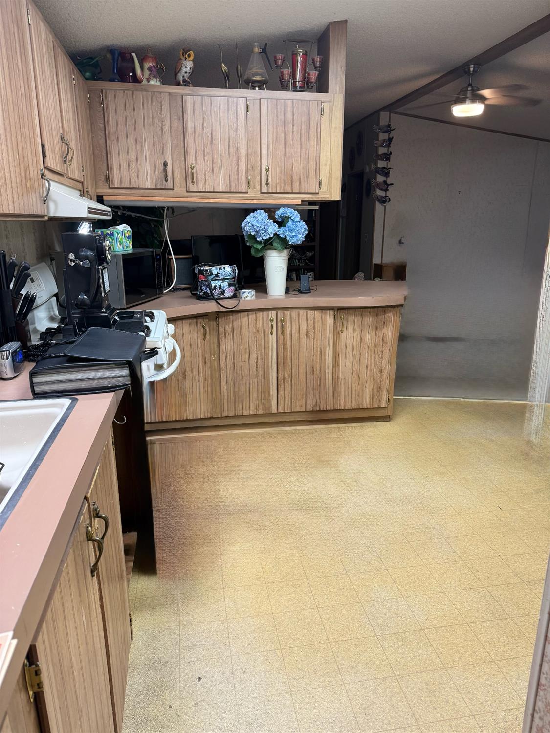 Detail Gallery Image 9 of 21 For 1500 Held Dr 137, Modesto,  CA 95355 - 3 Beds | 2 Baths