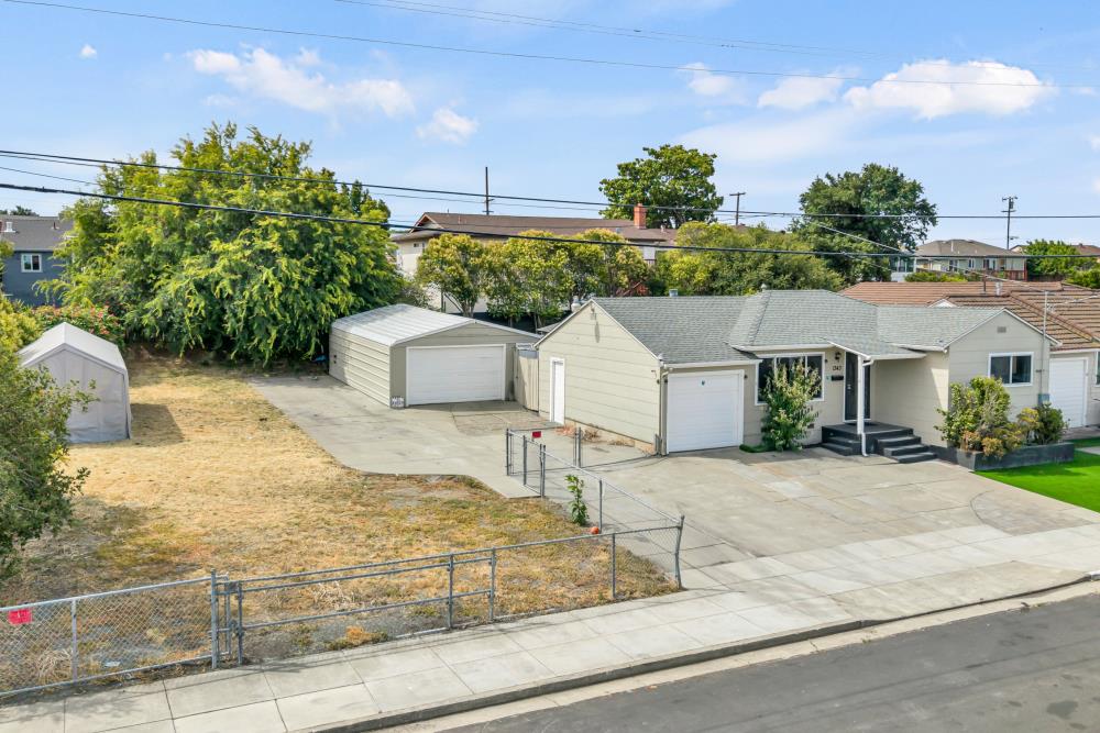 Detail Gallery Image 14 of 17 For 1343 6th Street, Rodeo,  CA 94572 - 2 Beds | 1 Baths