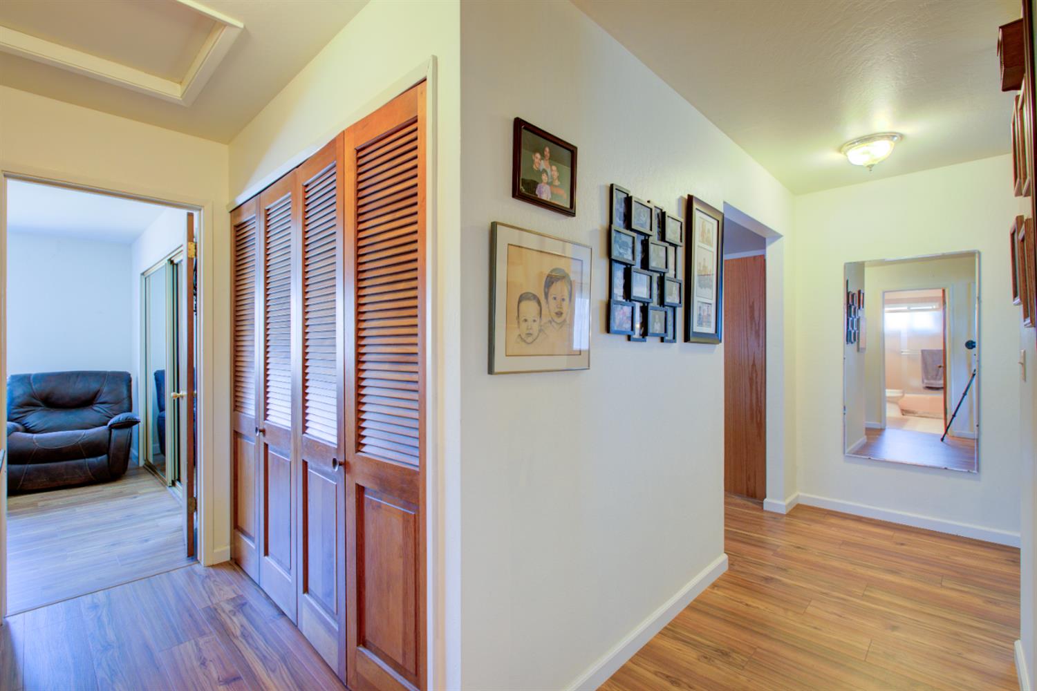 Detail Gallery Image 18 of 41 For 701 W 6th St, Gilroy,  CA 95020 - 3 Beds | 2 Baths