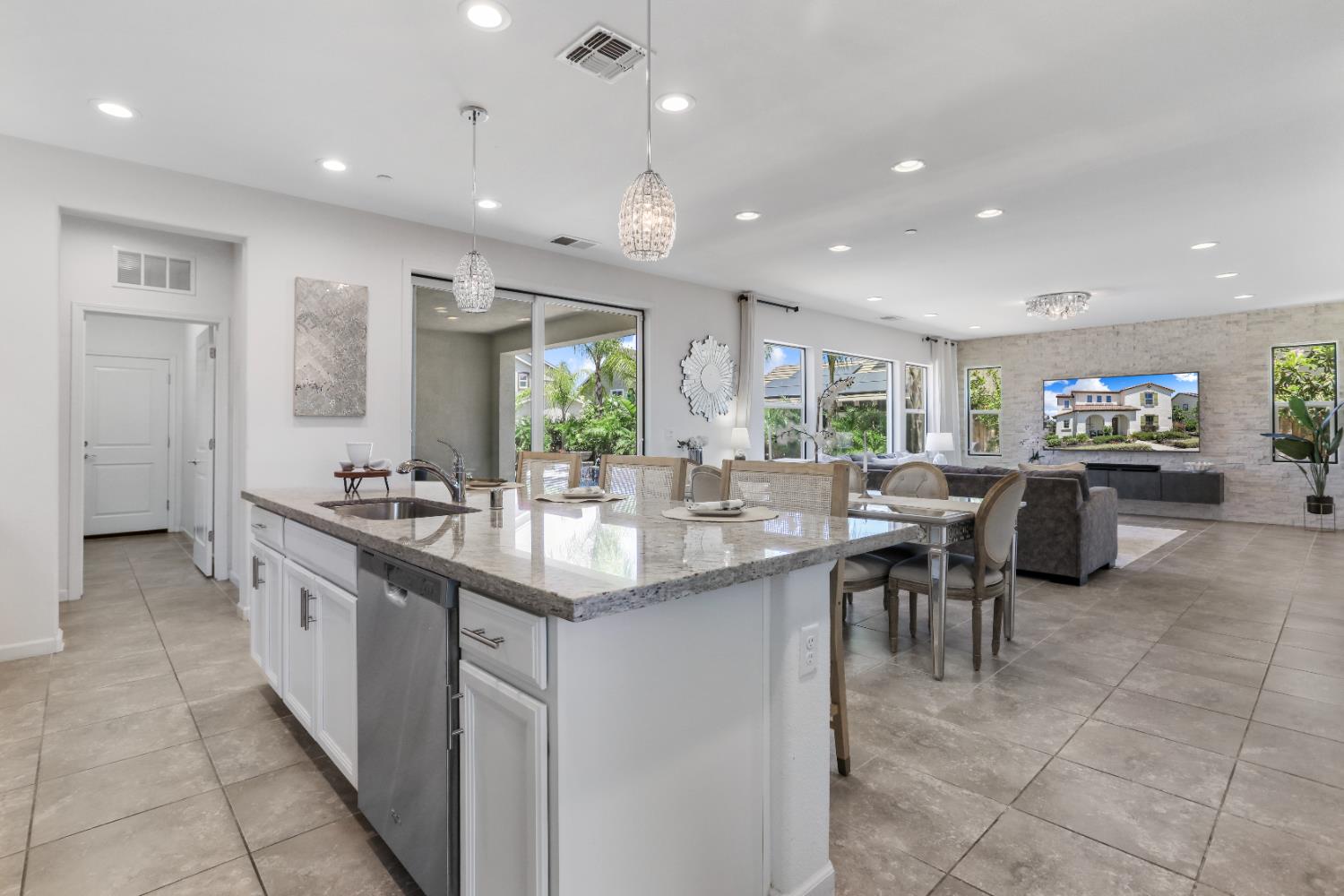 Detail Gallery Image 24 of 75 For 2351 Ellis Town Dr, Tracy,  CA 95377 - 4 Beds | 3 Baths