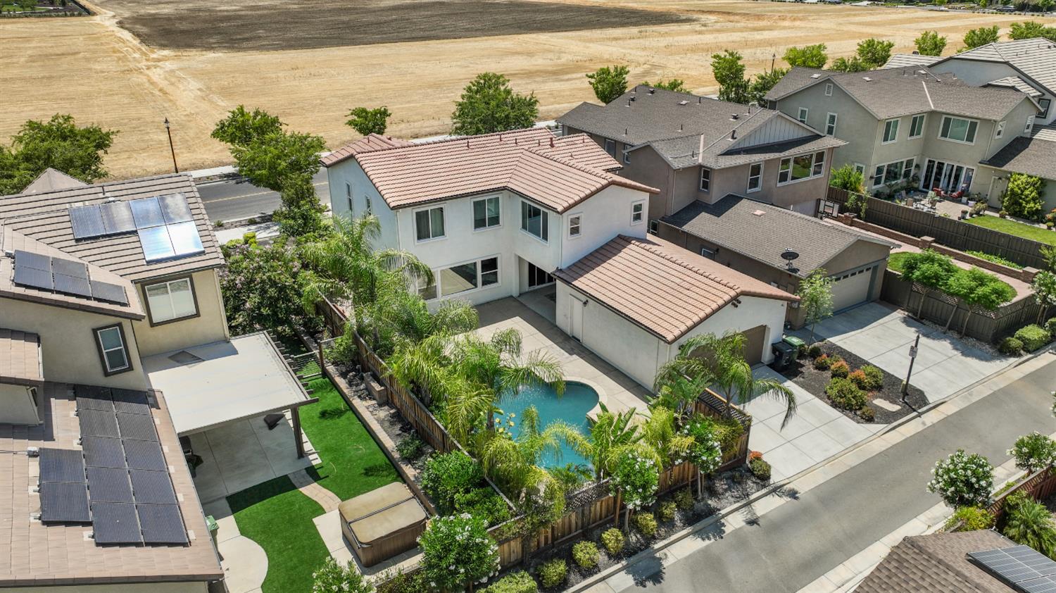 Detail Gallery Image 65 of 75 For 2351 Ellis Town Dr, Tracy,  CA 95377 - 4 Beds | 3 Baths