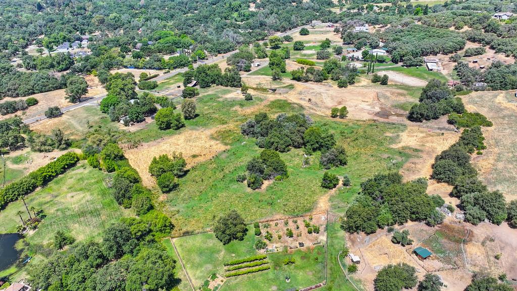 Detail Gallery Image 11 of 93 For 1200 Gold Hill Rd, Newcastle,  CA 95658 - – Beds | – Baths