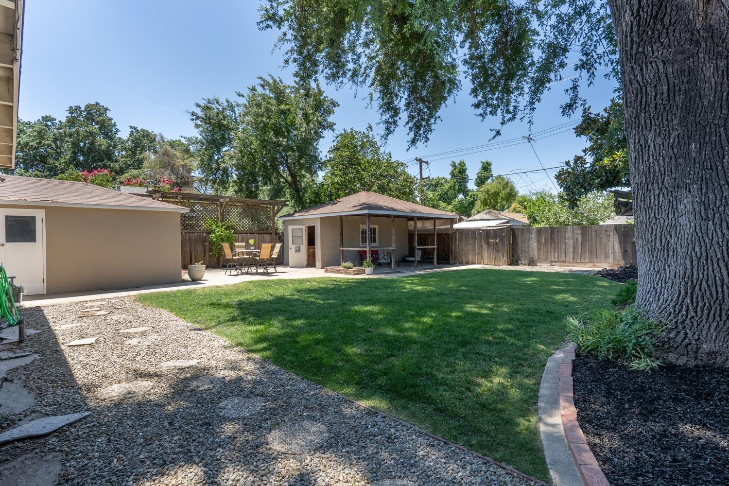 Detail Gallery Image 28 of 29 For 417 Rowland Ave, Modesto,  CA 95354 - 3 Beds | 2 Baths