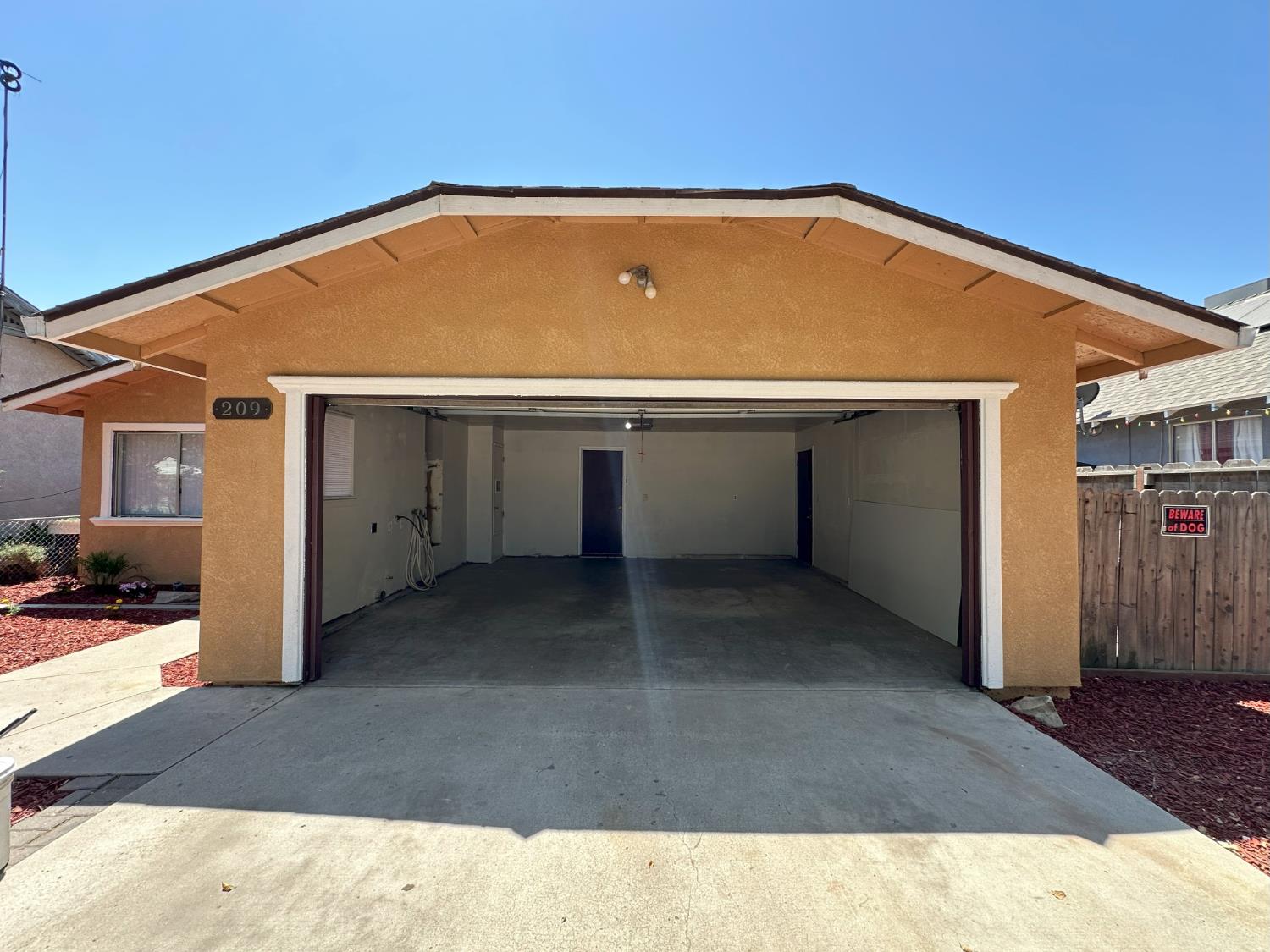 Detail Gallery Image 30 of 31 For 209 Pine St, Modesto,  CA 95351 - 3 Beds | 2 Baths