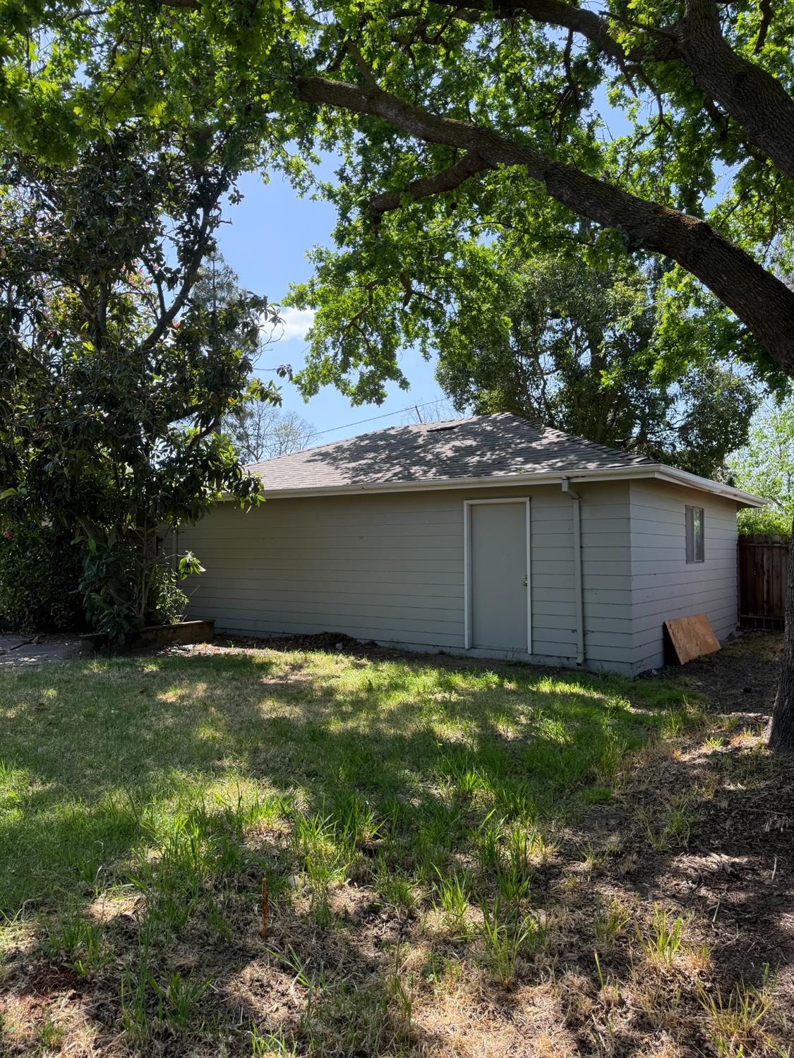 Detail Gallery Image 13 of 15 For 1531 Princeton Ave, Stockton,  CA 95204 - 3 Beds | 2 Baths