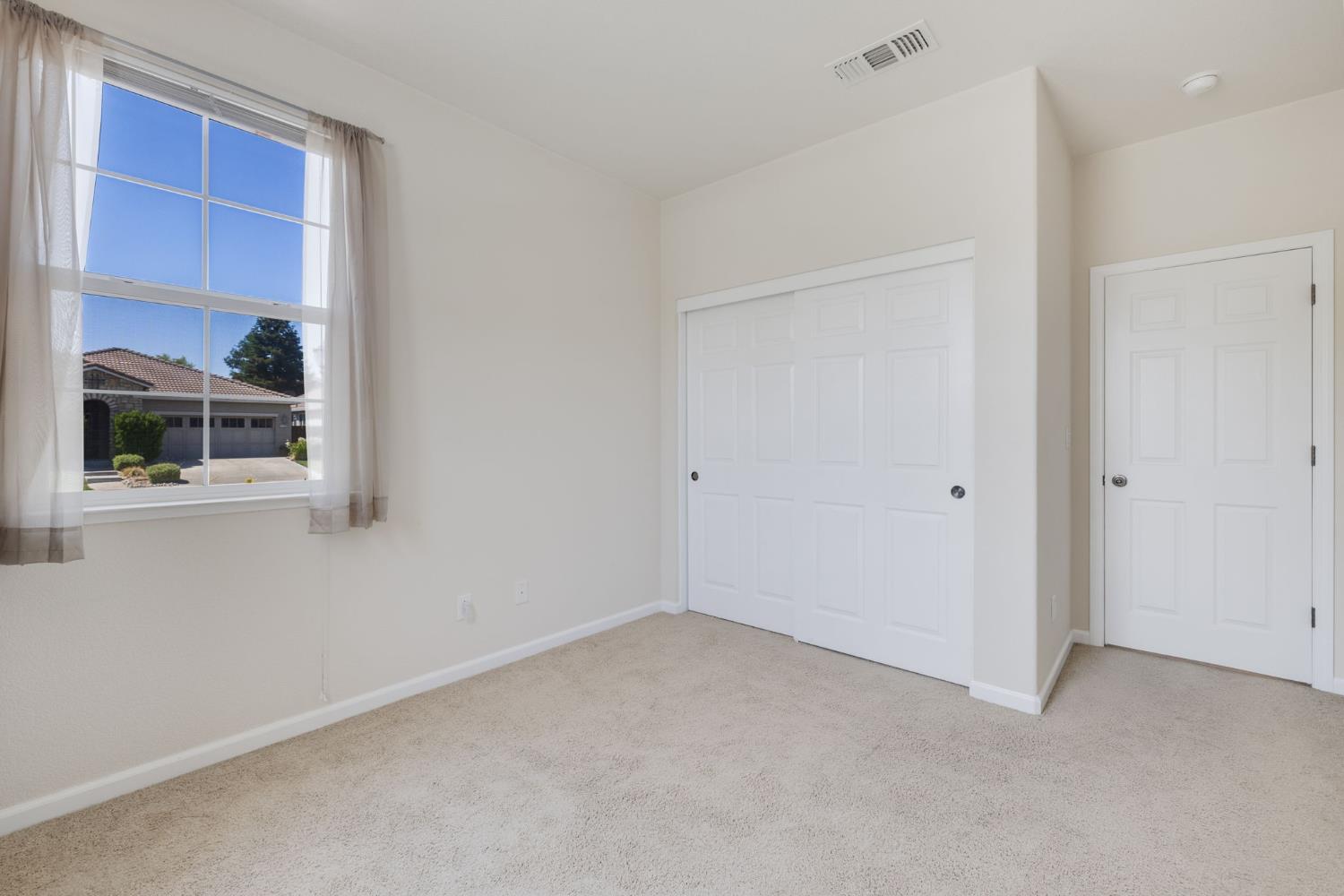 Detail Gallery Image 21 of 38 For 2129 Ulrich Ct, Woodland,  CA 95776 - 2 Beds | 1/1 Baths