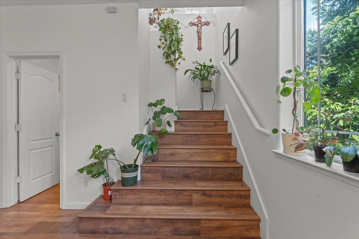 Detail Gallery Image 16 of 34 For 3019 Sweet Lilac Way, Stockton,  CA 95209 - 4 Beds | 2/1 Baths
