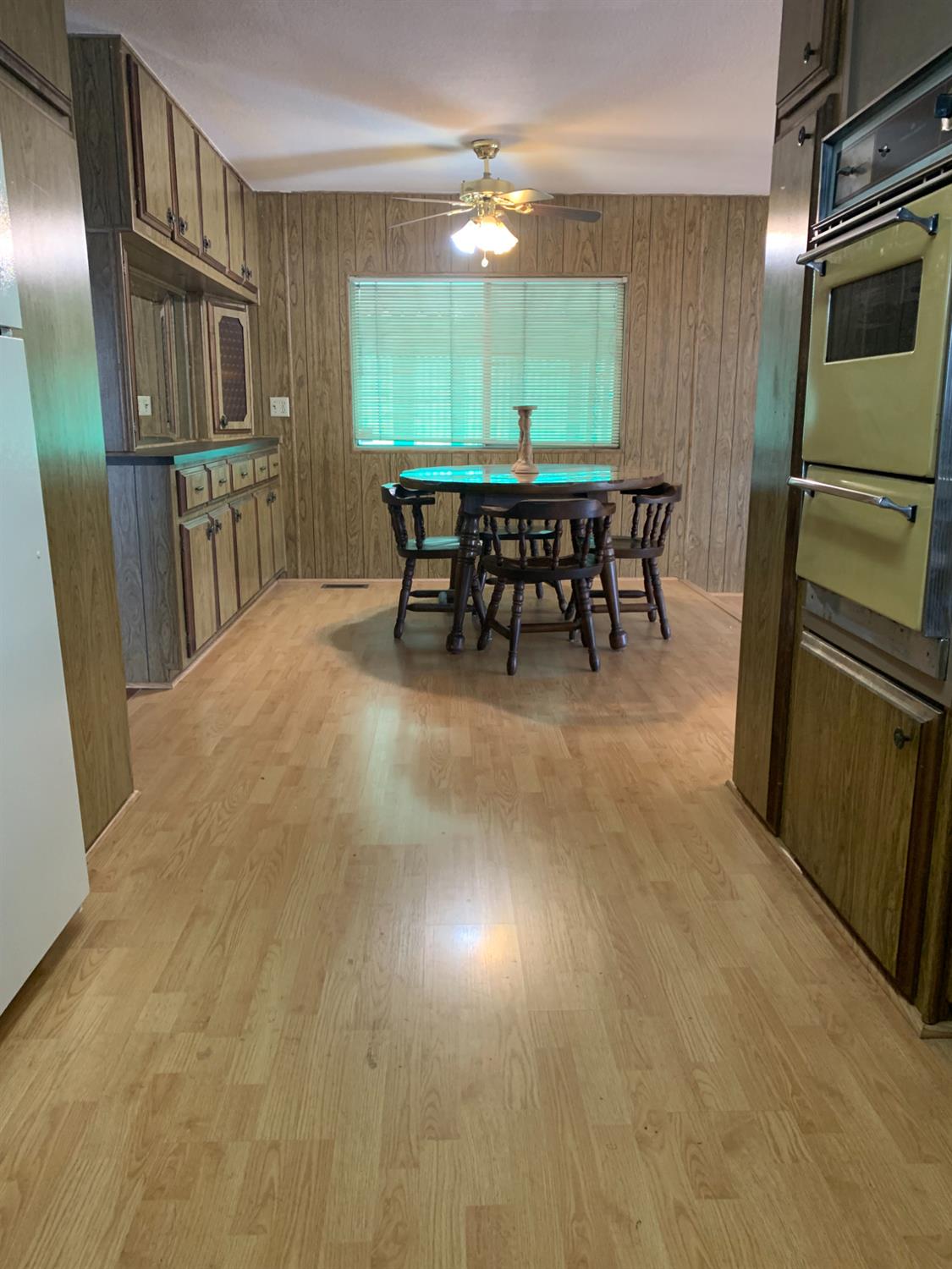 Detail Gallery Image 12 of 32 For 2121 Viking Ln, Modesto,  CA 95350 - 2 Beds | 2 Baths