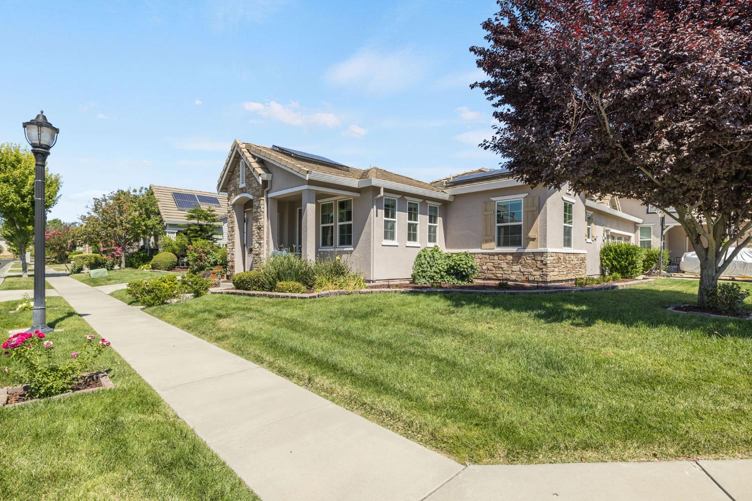 Detail Gallery Image 3 of 38 For 2129 Ulrich Ct, Woodland,  CA 95776 - 2 Beds | 1/1 Baths
