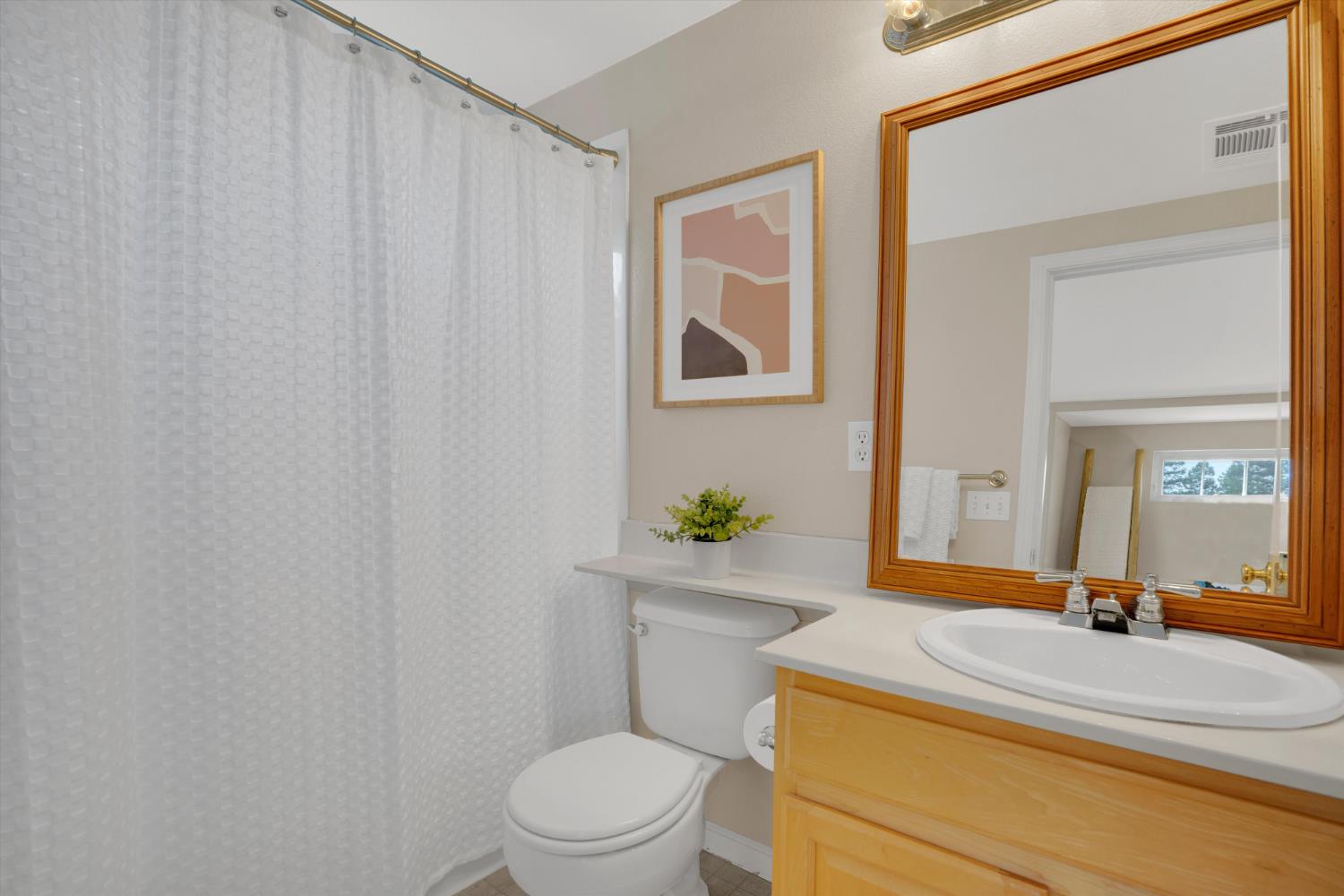 Detail Gallery Image 28 of 44 For 222 Matteson Ct, Danville,  CA 94526 - 4 Beds | 3/1 Baths