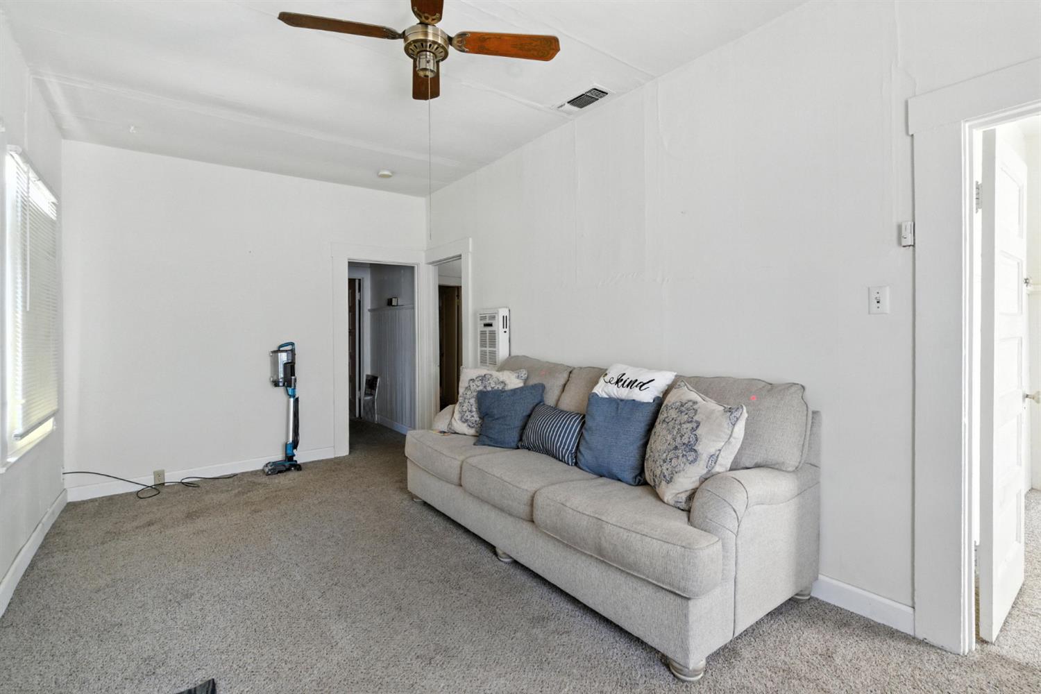 Detail Gallery Image 10 of 26 For 1825 N Filbert St, Stockton,  CA 95205 - 2 Beds | 1 Baths