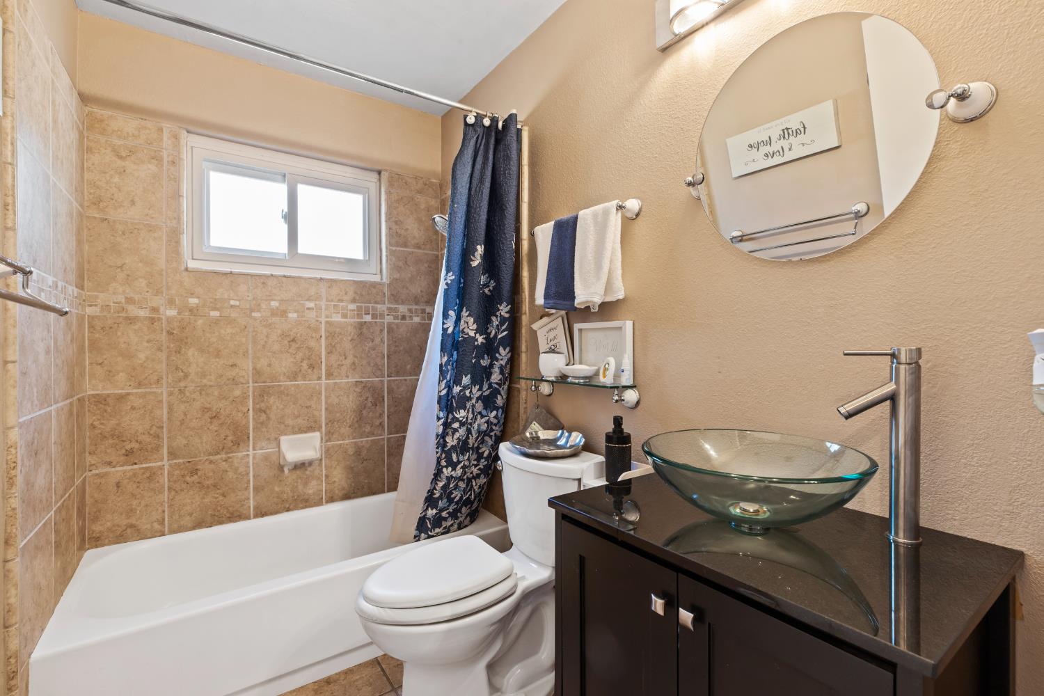 Detail Gallery Image 22 of 34 For 5316 Bellini Way, Stockton,  CA 95207 - 4 Beds | 2 Baths