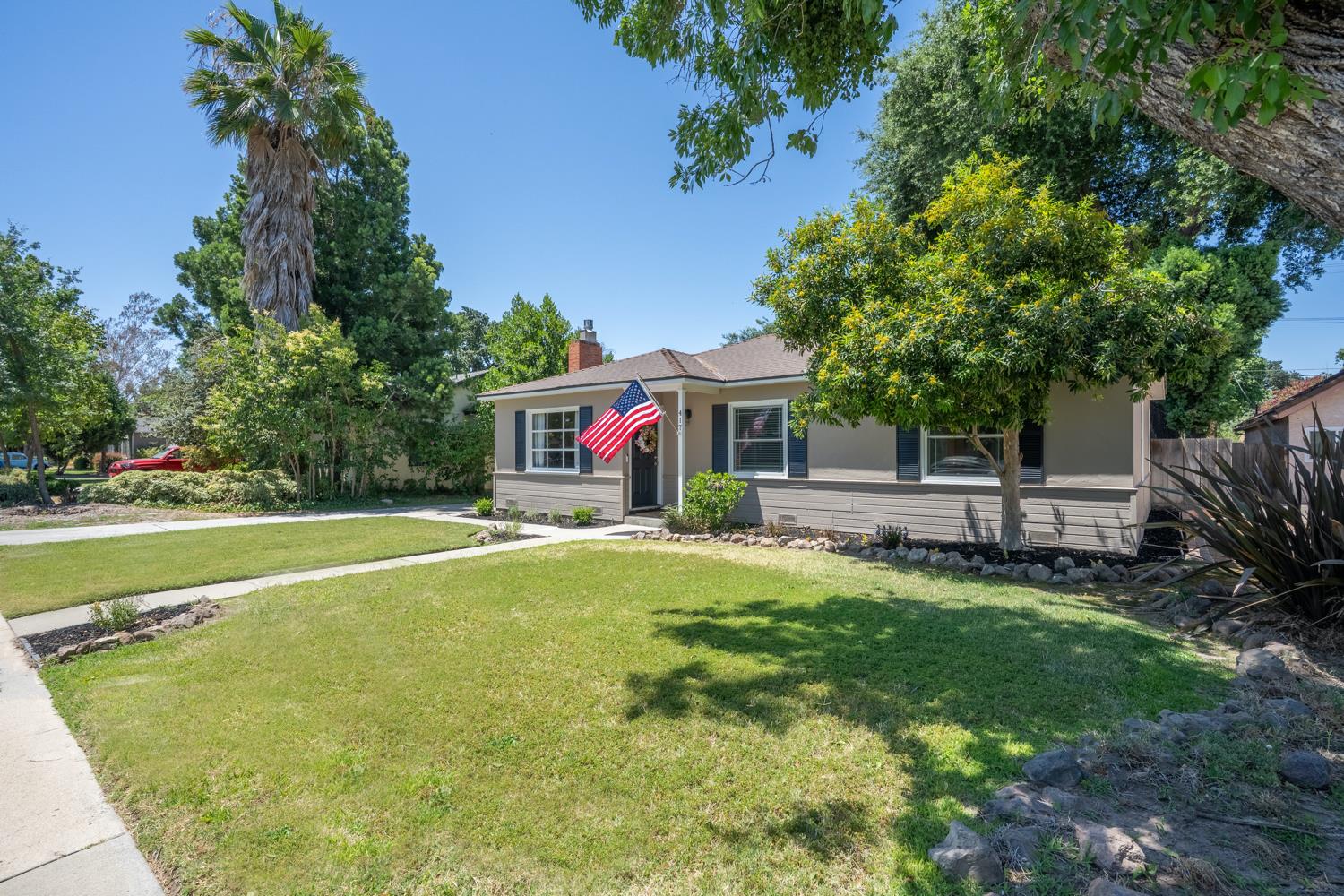 Detail Gallery Image 10 of 29 For 417 Rowland Ave, Modesto,  CA 95354 - 3 Beds | 2 Baths