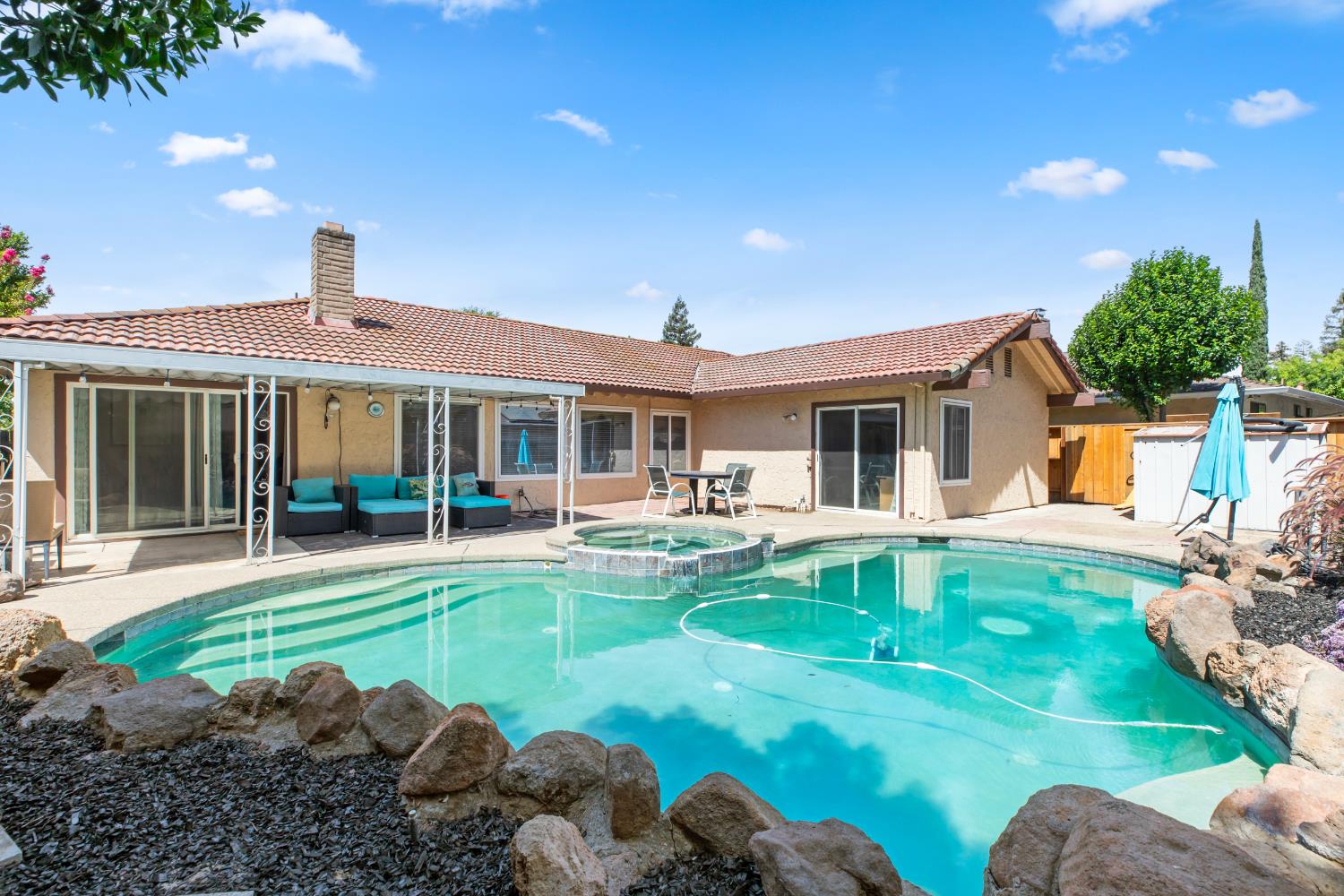 Detail Gallery Image 27 of 34 For 5316 Bellini Way, Stockton,  CA 95207 - 4 Beds | 2 Baths