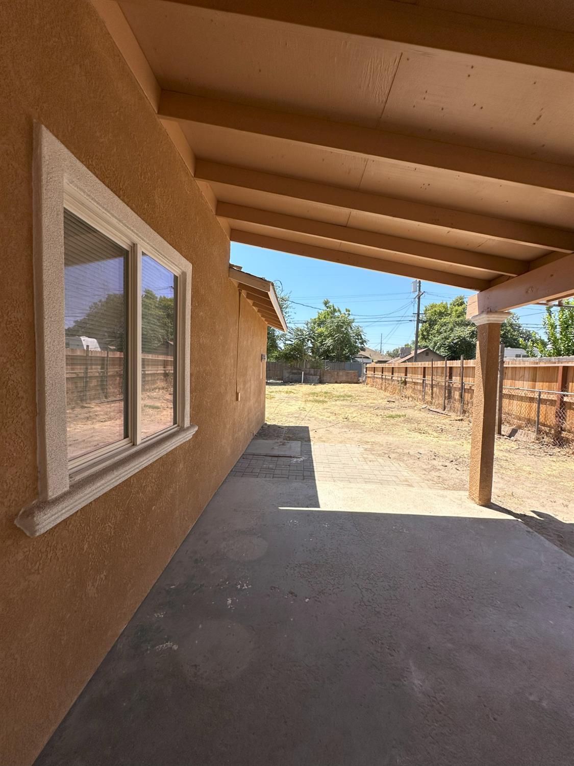 Detail Gallery Image 24 of 31 For 209 Pine St, Modesto,  CA 95351 - 3 Beds | 2 Baths