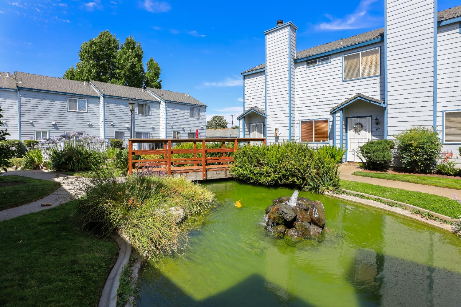 Detail Gallery Image 18 of 20 For 445 Almond Dr #106,  Lodi,  CA 95240 - 1 Beds | 1 Baths