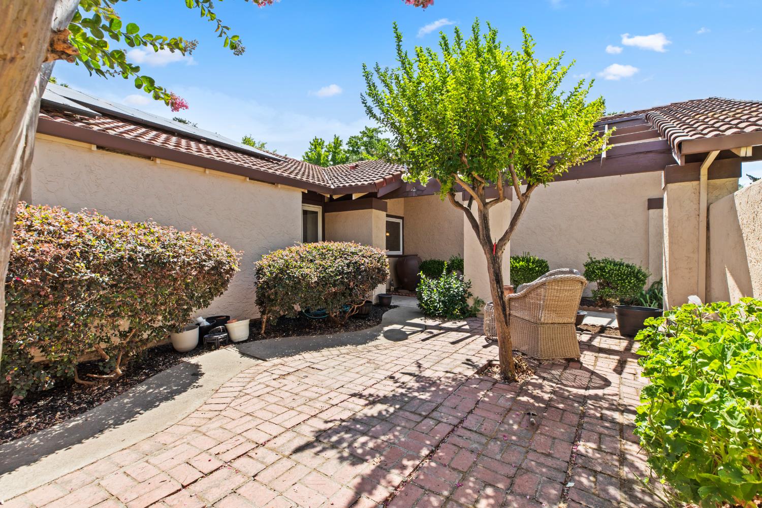 Detail Gallery Image 7 of 34 For 5316 Bellini Way, Stockton,  CA 95207 - 4 Beds | 2 Baths