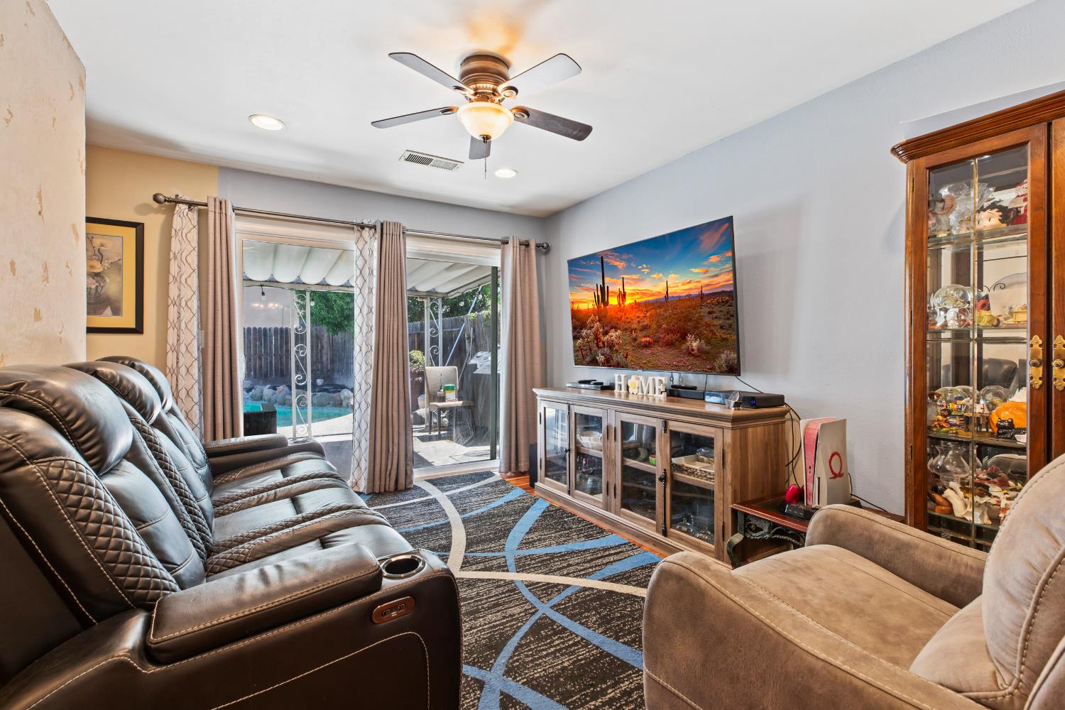 Detail Gallery Image 12 of 34 For 5316 Bellini Way, Stockton,  CA 95207 - 4 Beds | 2 Baths
