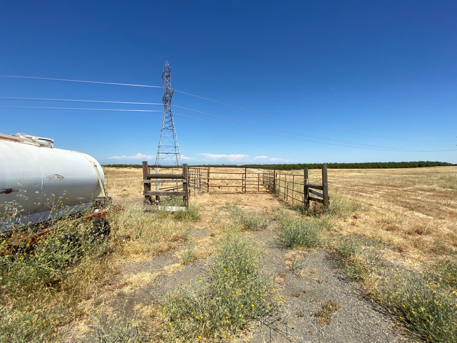 Detail Gallery Image 4 of 27 For 0 Wyer Rd, Arbuckle,  CA 95912 - – Beds | – Baths