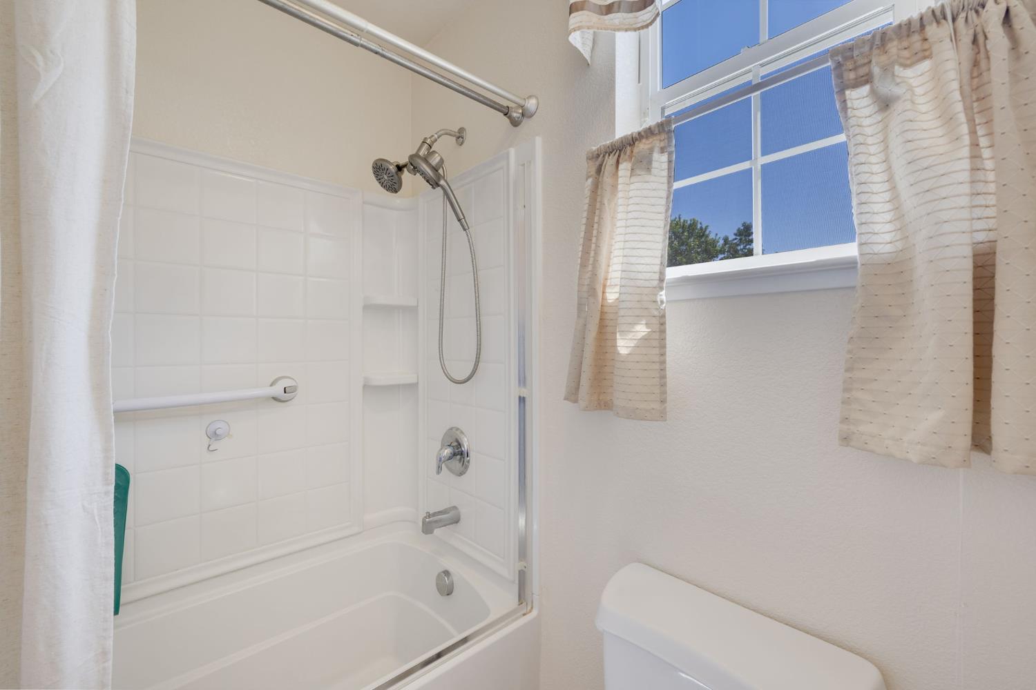 Detail Gallery Image 22 of 38 For 2129 Ulrich Ct, Woodland,  CA 95776 - 2 Beds | 1/1 Baths