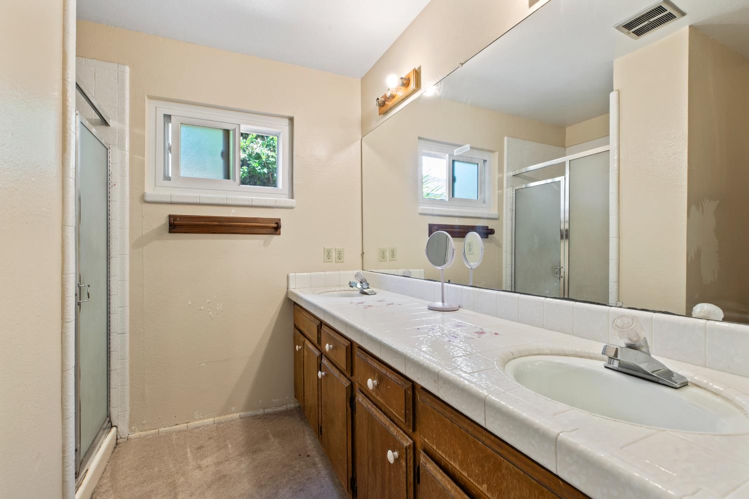 Detail Gallery Image 25 of 34 For 5316 Bellini Way, Stockton,  CA 95207 - 4 Beds | 2 Baths