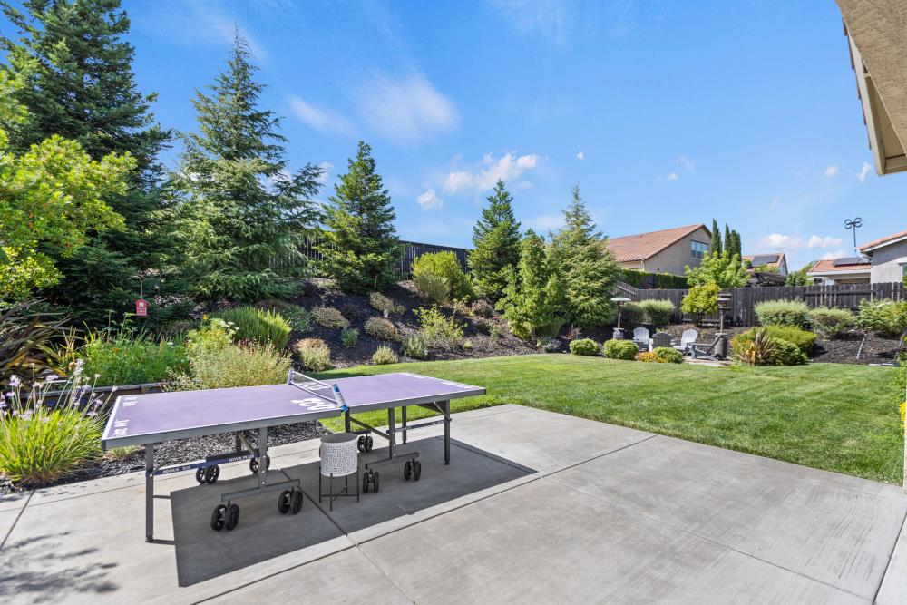 Detail Gallery Image 58 of 89 For 981 Dusty Stone Loop, Rocklin,  CA 95765 - 5 Beds | 5 Baths