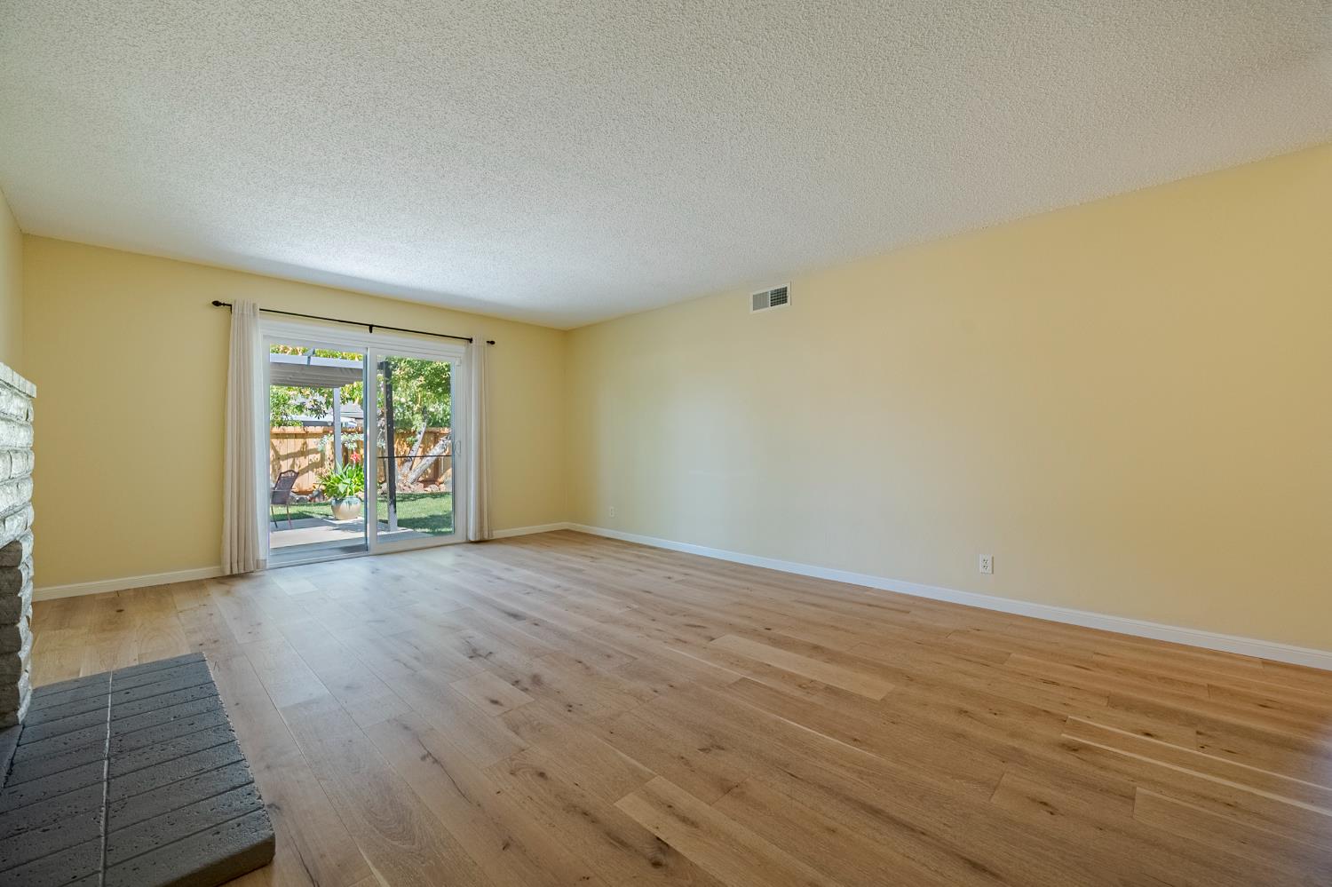 Detail Gallery Image 23 of 46 For 2601 Hoover Ct, Merced,  CA 95340 - 3 Beds | 1/1 Baths