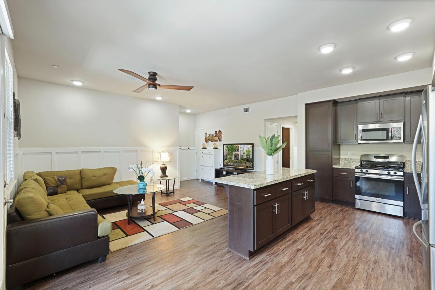 Detail Gallery Image 25 of 49 For 140 Ivy Ave #E 35,  Patterson,  CA 95363 - 2 Beds | 2 Baths