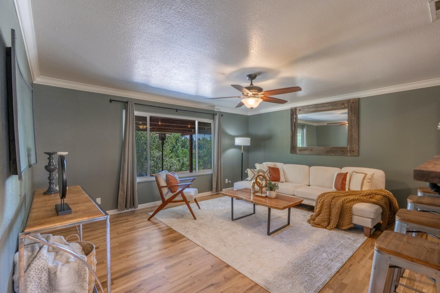 Detail Gallery Image 5 of 30 For 11812 Rodden Rd, Oakdale,  CA 95361 - 3 Beds | 2 Baths