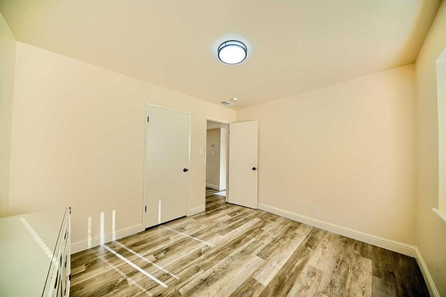 Detail Gallery Image 19 of 32 For 5416 Ridgeway Ave, Stockton,  CA 95207 - 4 Beds | 2 Baths