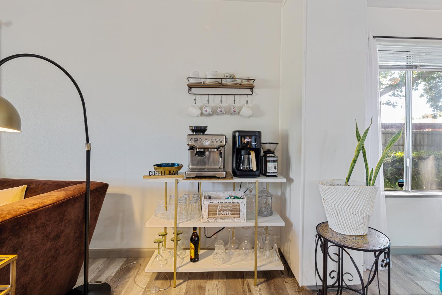 Detail Gallery Image 9 of 29 For 6415 Plymouth Rd, Stockton,  CA 95207 - 2 Beds | 1 Baths