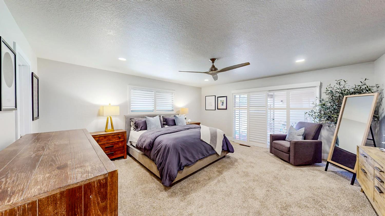 Detail Gallery Image 43 of 76 For 2155 Mira Flores Dr, Turlock,  CA 95380 - 3 Beds | 3 Baths
