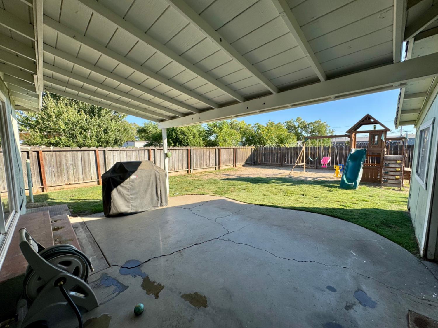 Detail Gallery Image 30 of 36 For 570 S Minaret Ave, Turlock,  CA 95380 - 3 Beds | 1 Baths