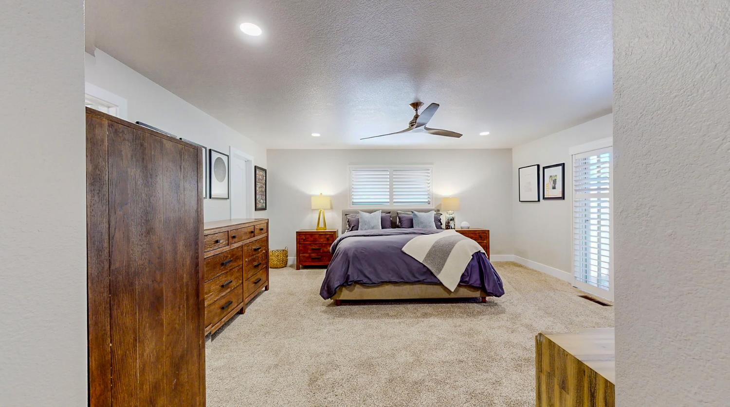Detail Gallery Image 42 of 76 For 2155 Mira Flores Dr, Turlock,  CA 95380 - 3 Beds | 3 Baths