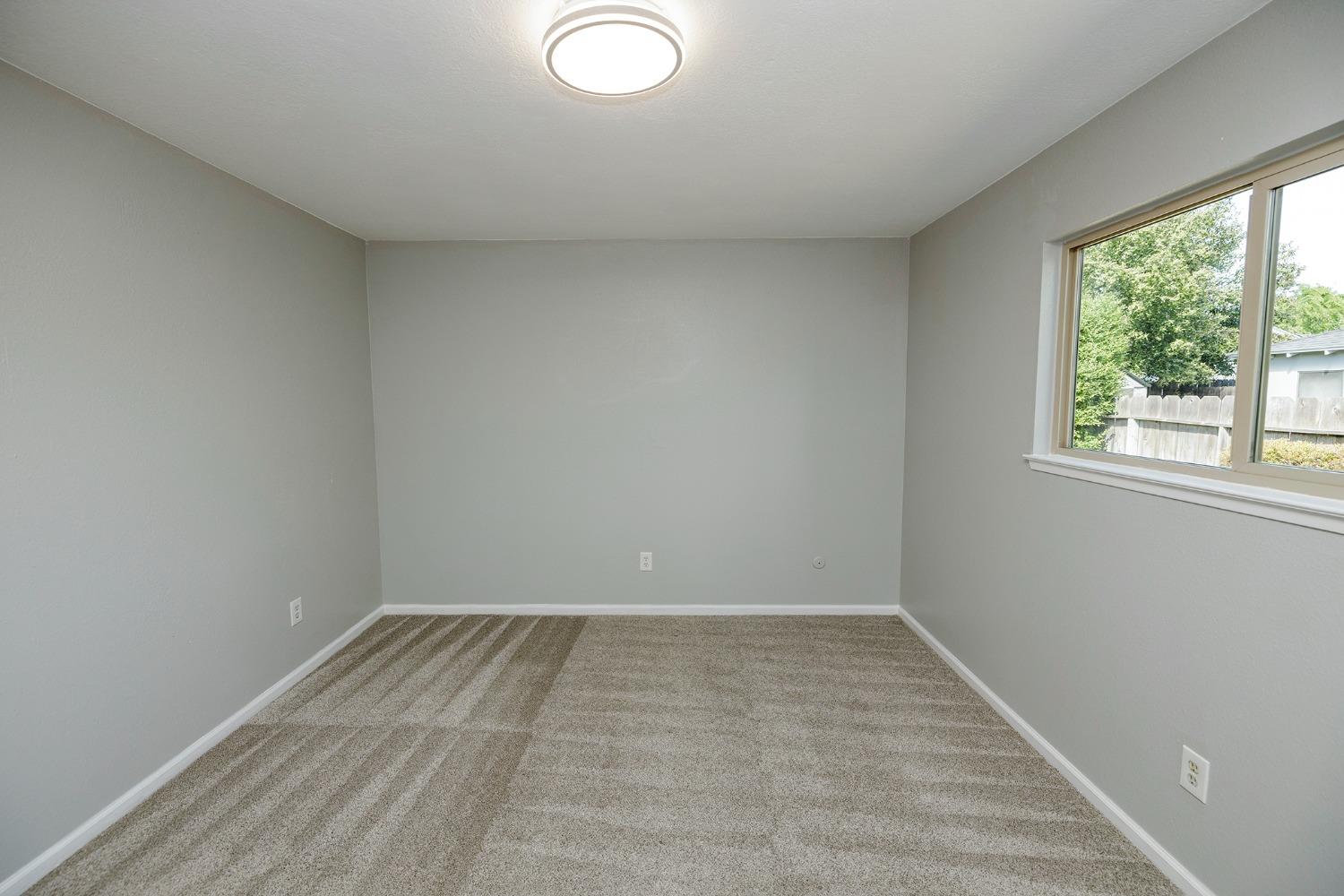 Detail Gallery Image 33 of 66 For 2404 San Domingo Way, Modesto,  CA 95355 - 3 Beds | 2 Baths
