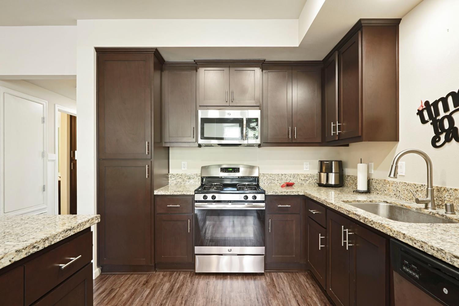 Detail Gallery Image 22 of 49 For 140 Ivy Ave #E 35,  Patterson,  CA 95363 - 2 Beds | 2 Baths