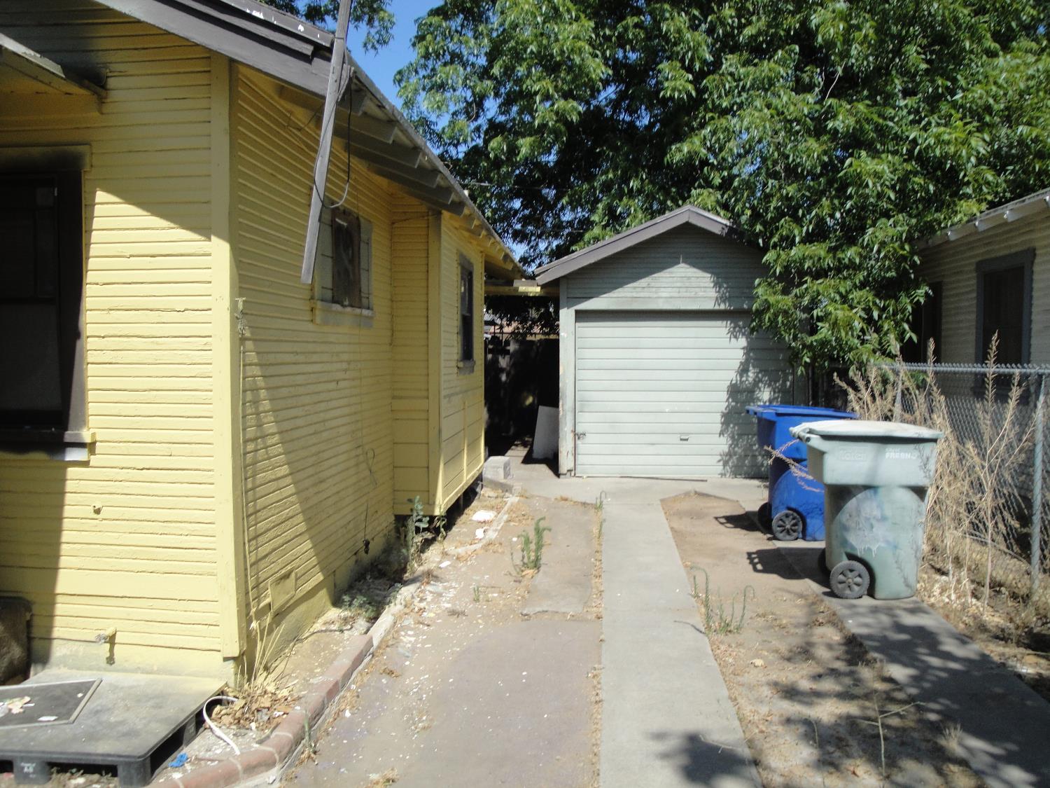 S 3rd Street, Fresno, California image 2