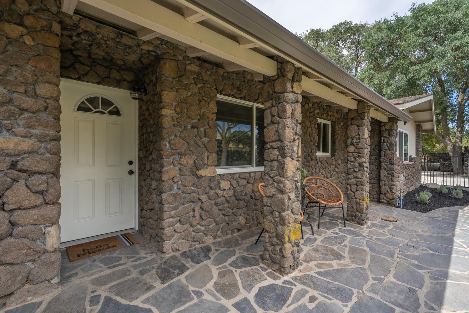 Detail Gallery Image 11 of 30 For 11812 Rodden Rd, Oakdale,  CA 95361 - 3 Beds | 2 Baths