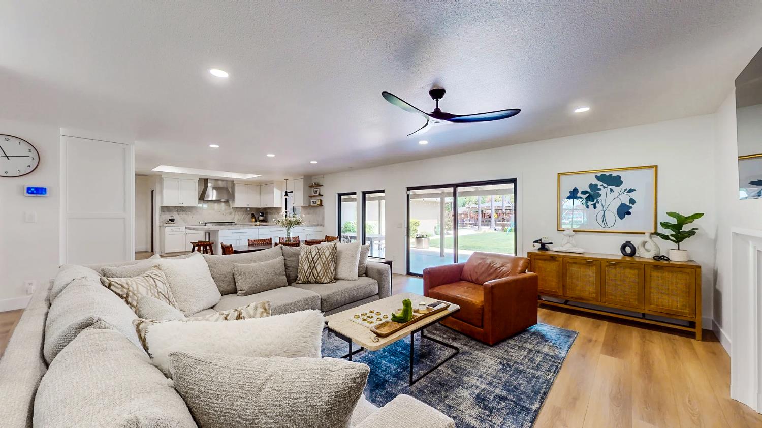 Detail Gallery Image 22 of 76 For 2155 Mira Flores Dr, Turlock,  CA 95380 - 3 Beds | 3 Baths