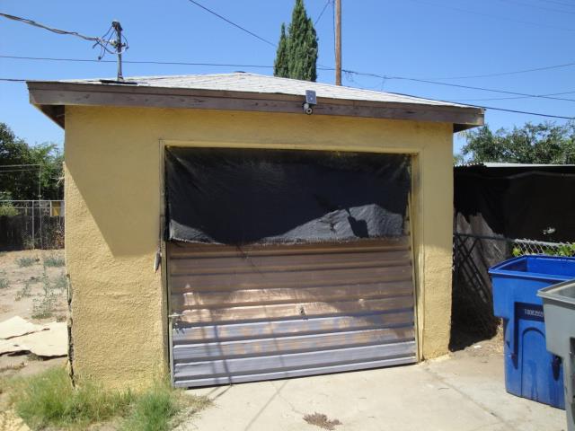 E Turner Avenue, Fresno, California image 3