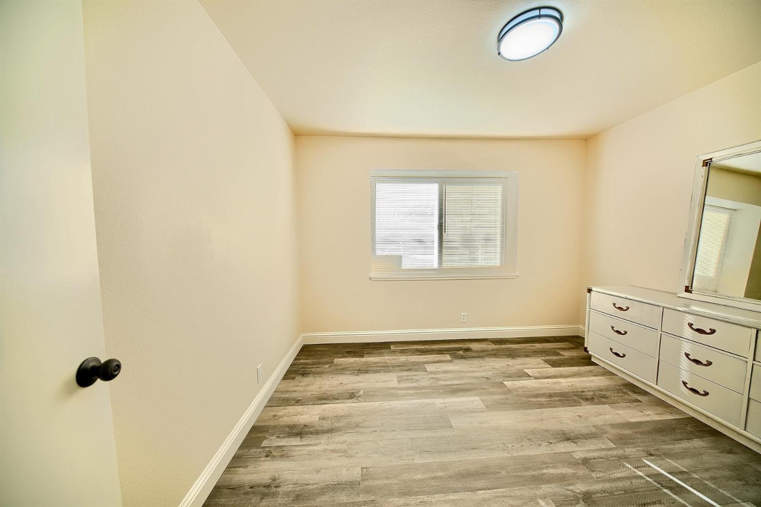 Detail Gallery Image 18 of 32 For 5416 Ridgeway Ave, Stockton,  CA 95207 - 4 Beds | 2 Baths