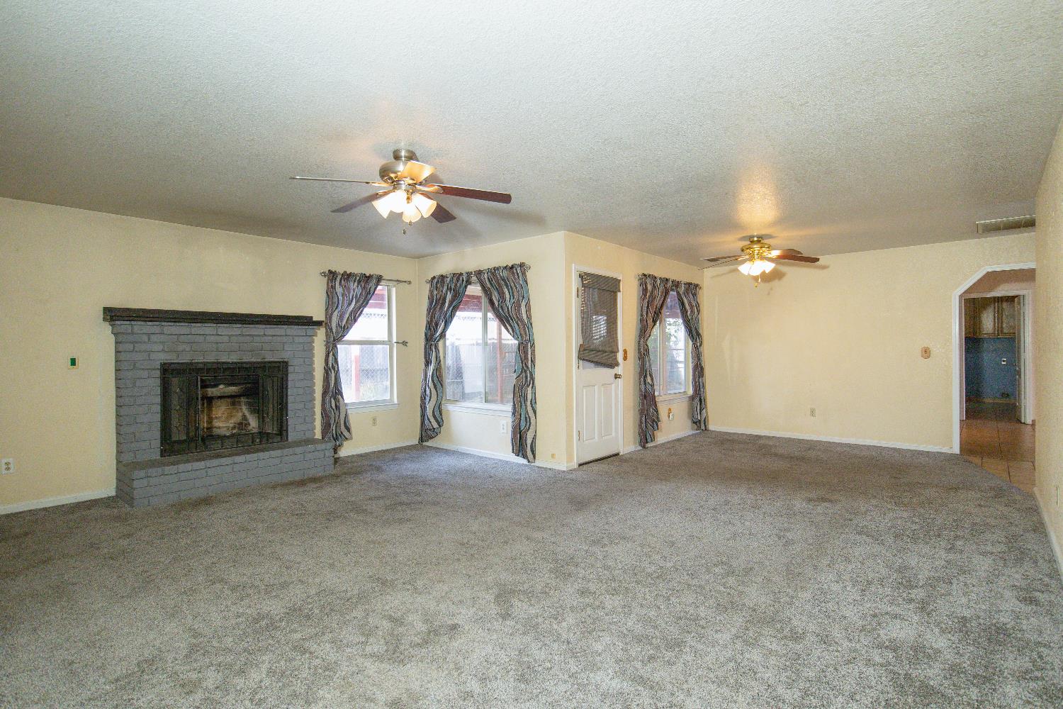 Detail Gallery Image 17 of 70 For 277 Garden Circle Dr, Manteca,  CA 95336 - 3 Beds | 2 Baths