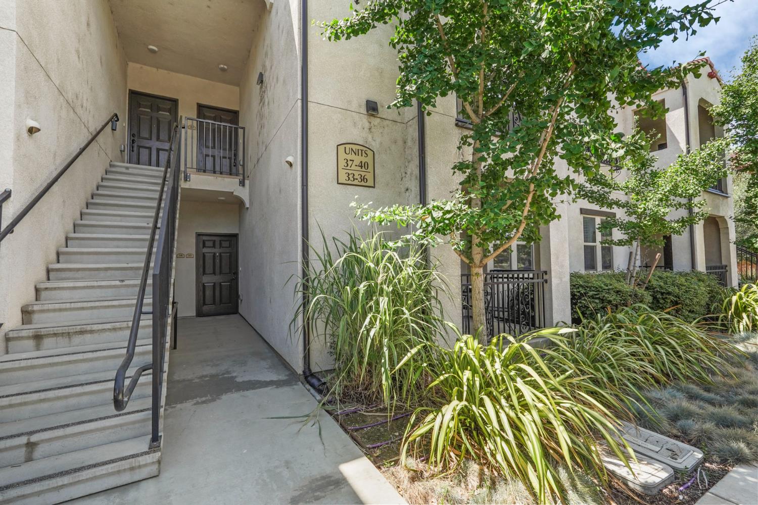 Detail Gallery Image 14 of 49 For 140 Ivy Ave #E 35,  Patterson,  CA 95363 - 2 Beds | 2 Baths