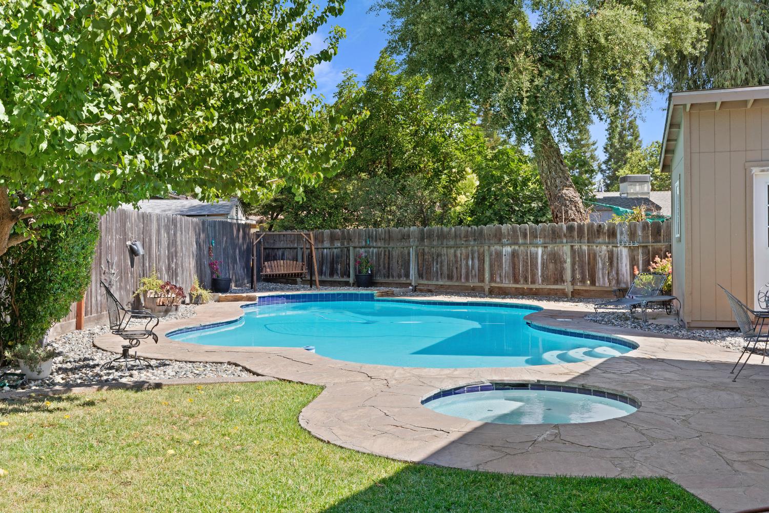 Detail Gallery Image 15 of 18 For 3625 Brookline St, Modesto,  CA 95356 - 3 Beds | 2 Baths