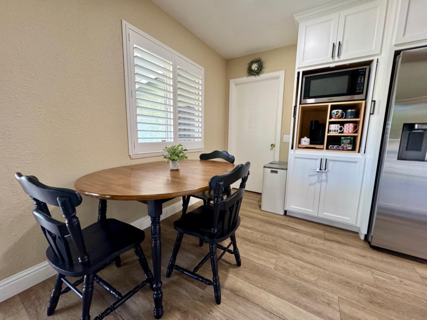 Detail Gallery Image 9 of 36 For 570 S Minaret Ave, Turlock,  CA 95380 - 3 Beds | 1 Baths