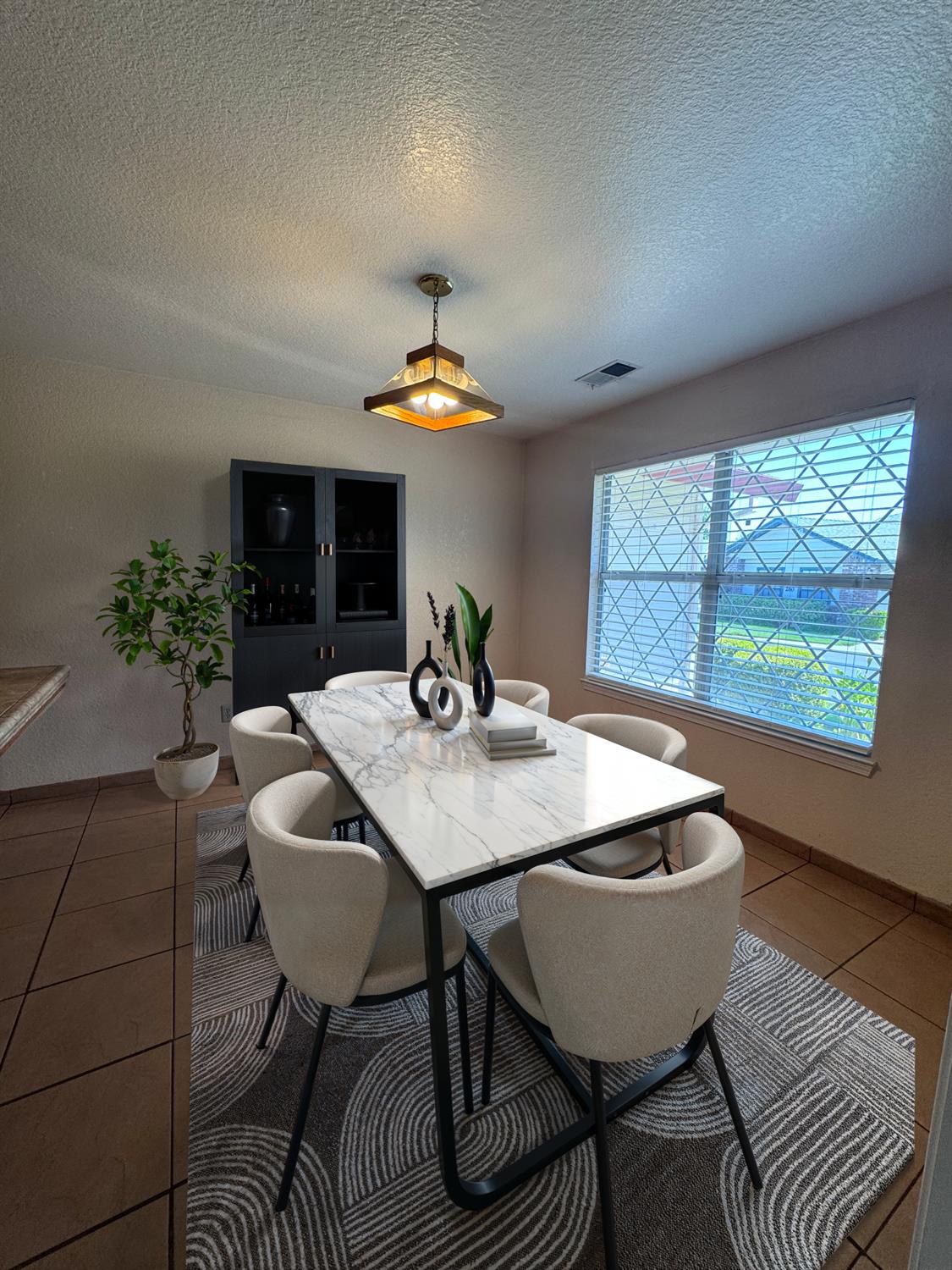 Detail Gallery Image 15 of 70 For 277 Garden Circle Dr, Manteca,  CA 95336 - 3 Beds | 2 Baths