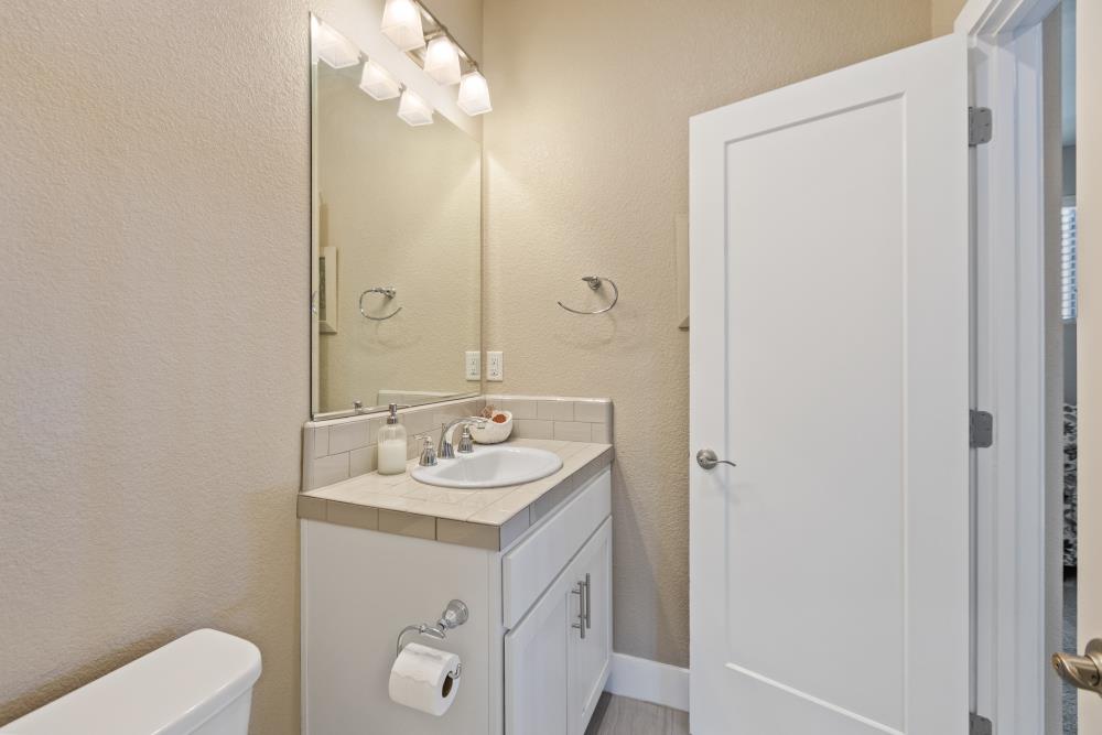 Detail Gallery Image 55 of 89 For 981 Dusty Stone Loop, Rocklin,  CA 95765 - 5 Beds | 5 Baths