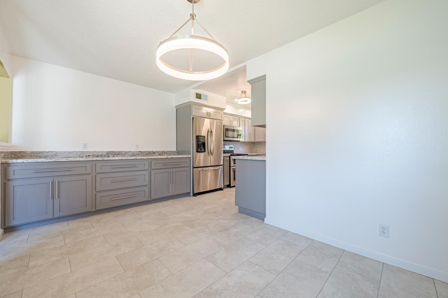 Detail Gallery Image 13 of 46 For 2601 Hoover Ct, Merced,  CA 95340 - 3 Beds | 1/1 Baths