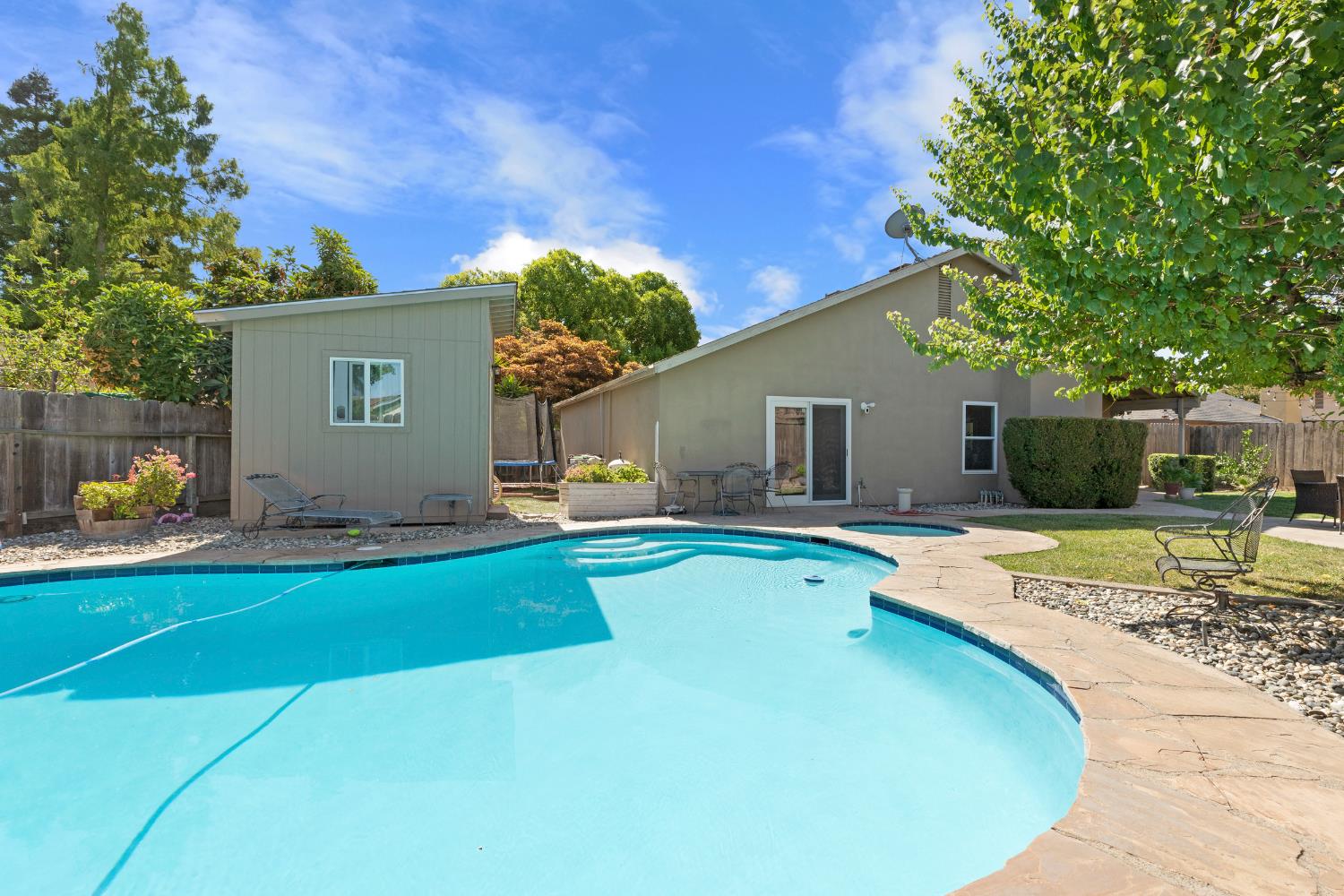 Detail Gallery Image 17 of 18 For 3625 Brookline St, Modesto,  CA 95356 - 3 Beds | 2 Baths